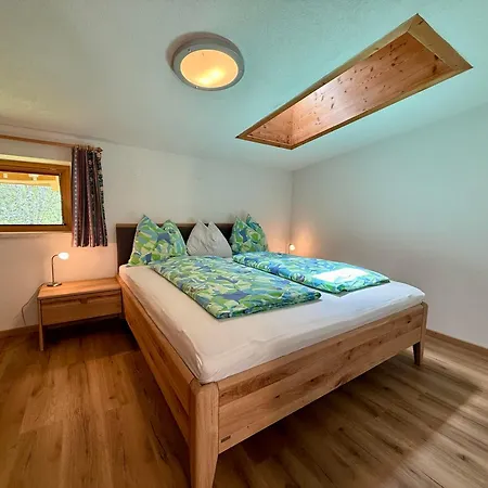 Bergnest Apartment *